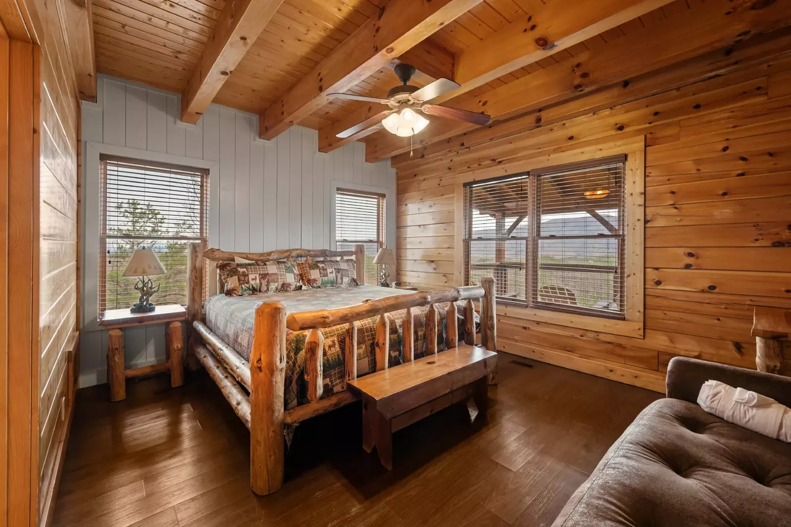 MOUNTAIN BREEZE MANOR