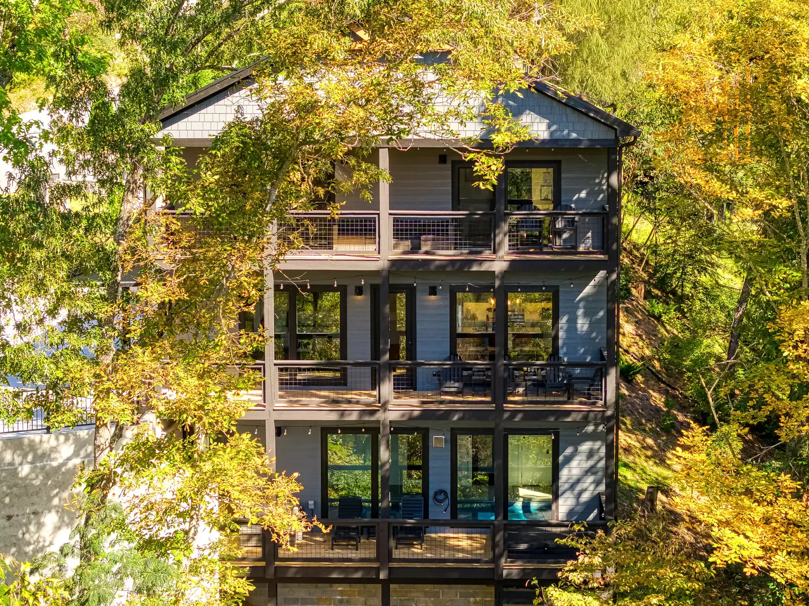 WANDERIN' BEAR LODGE