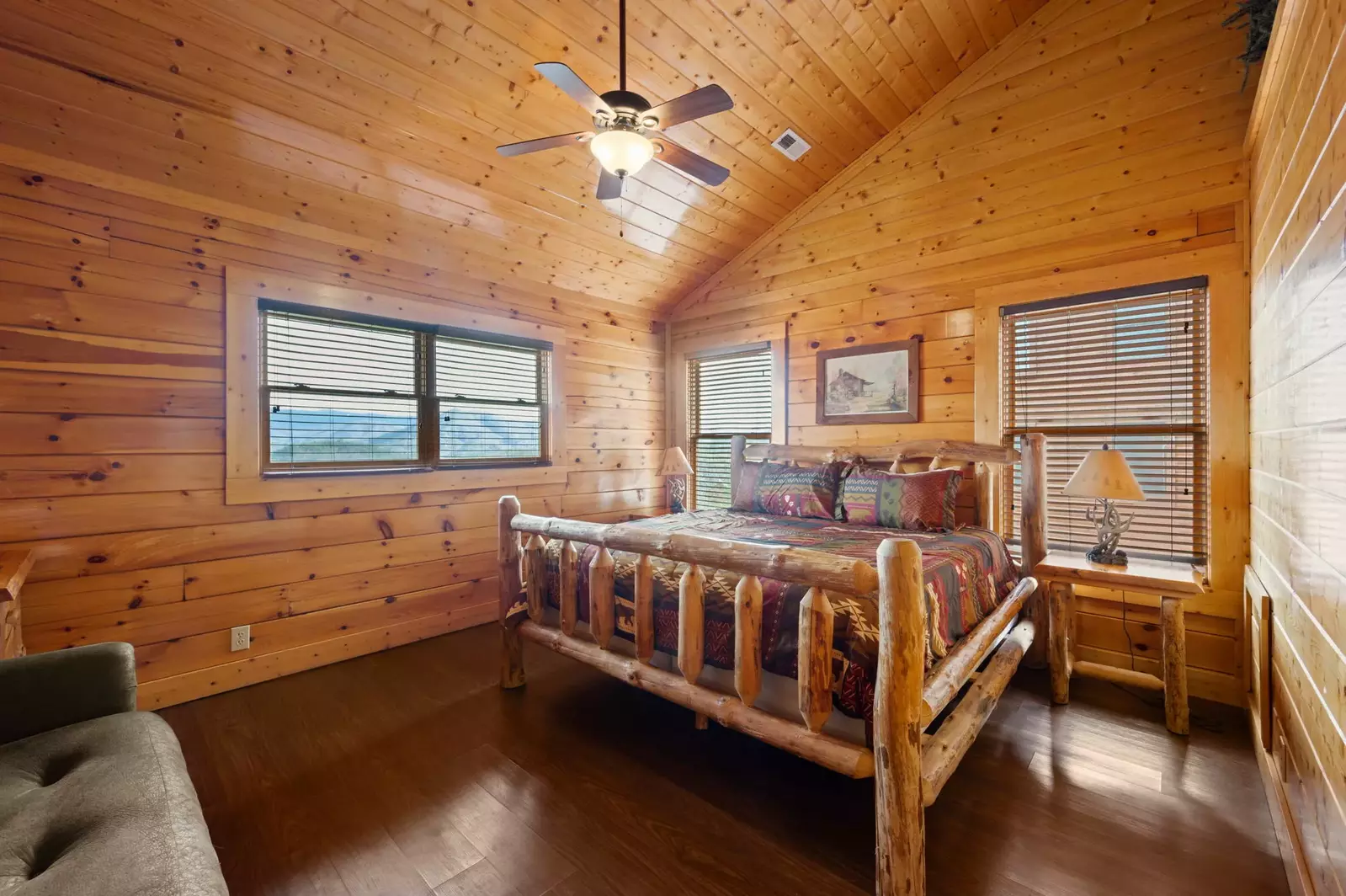 MOUNTAIN BREEZE MANOR