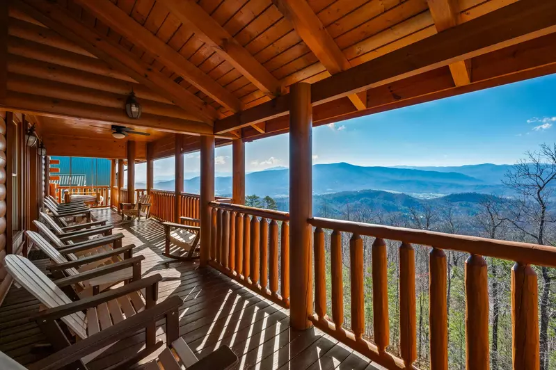AMAZING VIEW MANOR