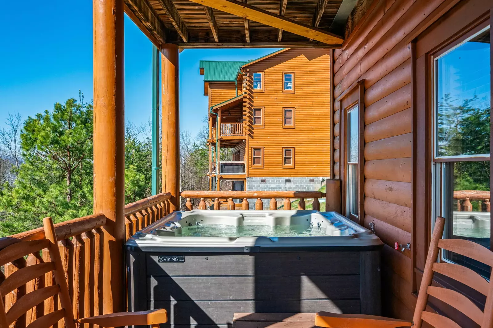 AMAZING VIEW MANOR