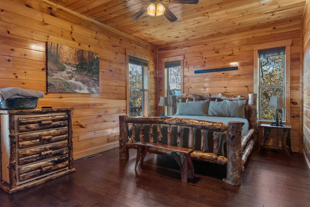 THE BIG MOOSE LODGE