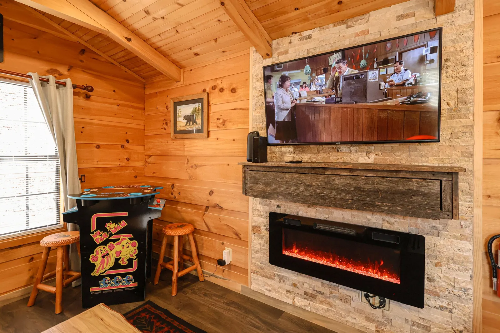 GOOD AURA CABIN