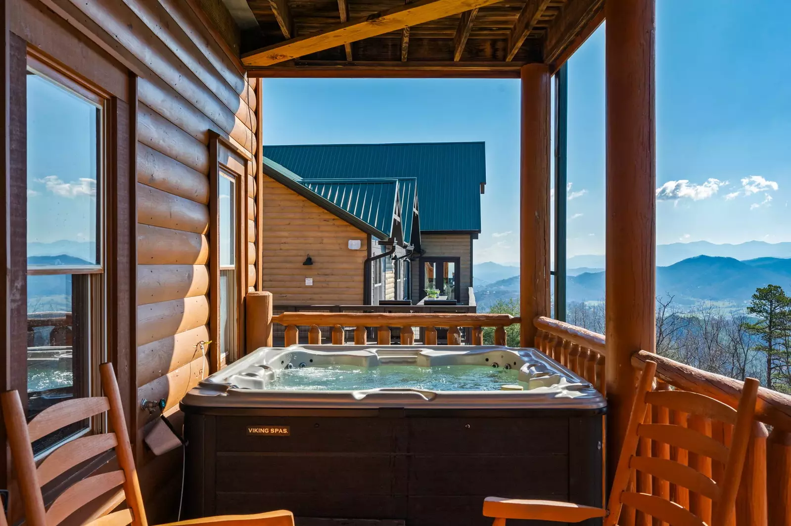 AMAZING VIEW MANOR