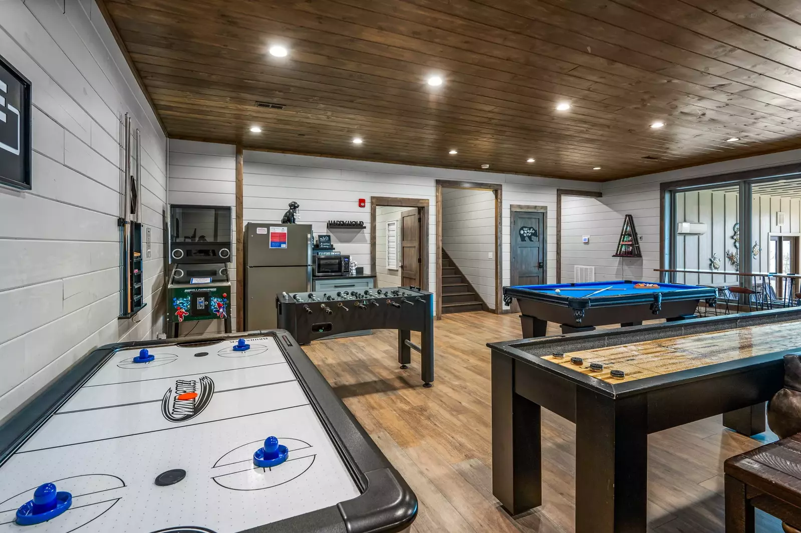 LUCID DREAMS LODGE