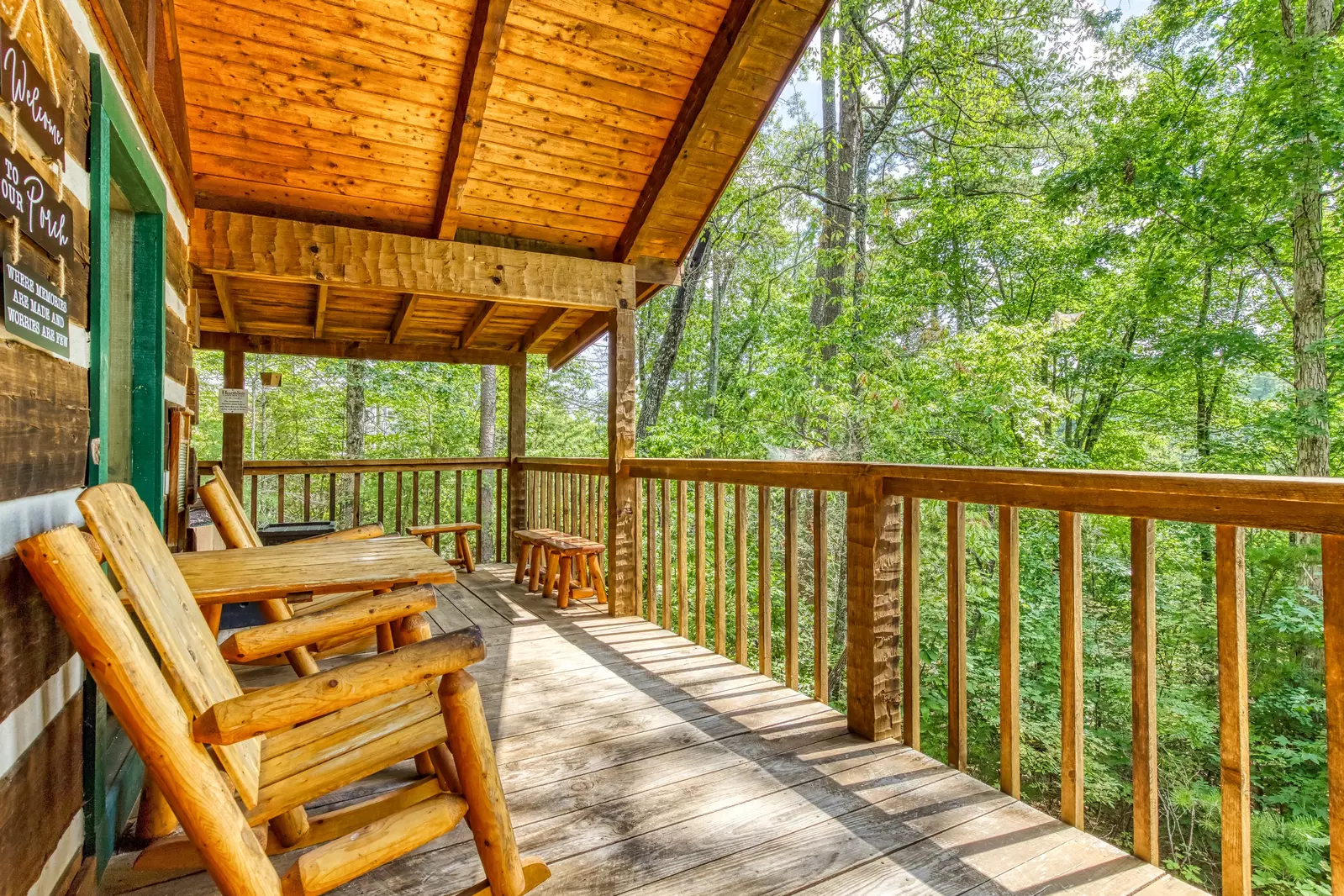 ROMANTIC HIDEAWAY