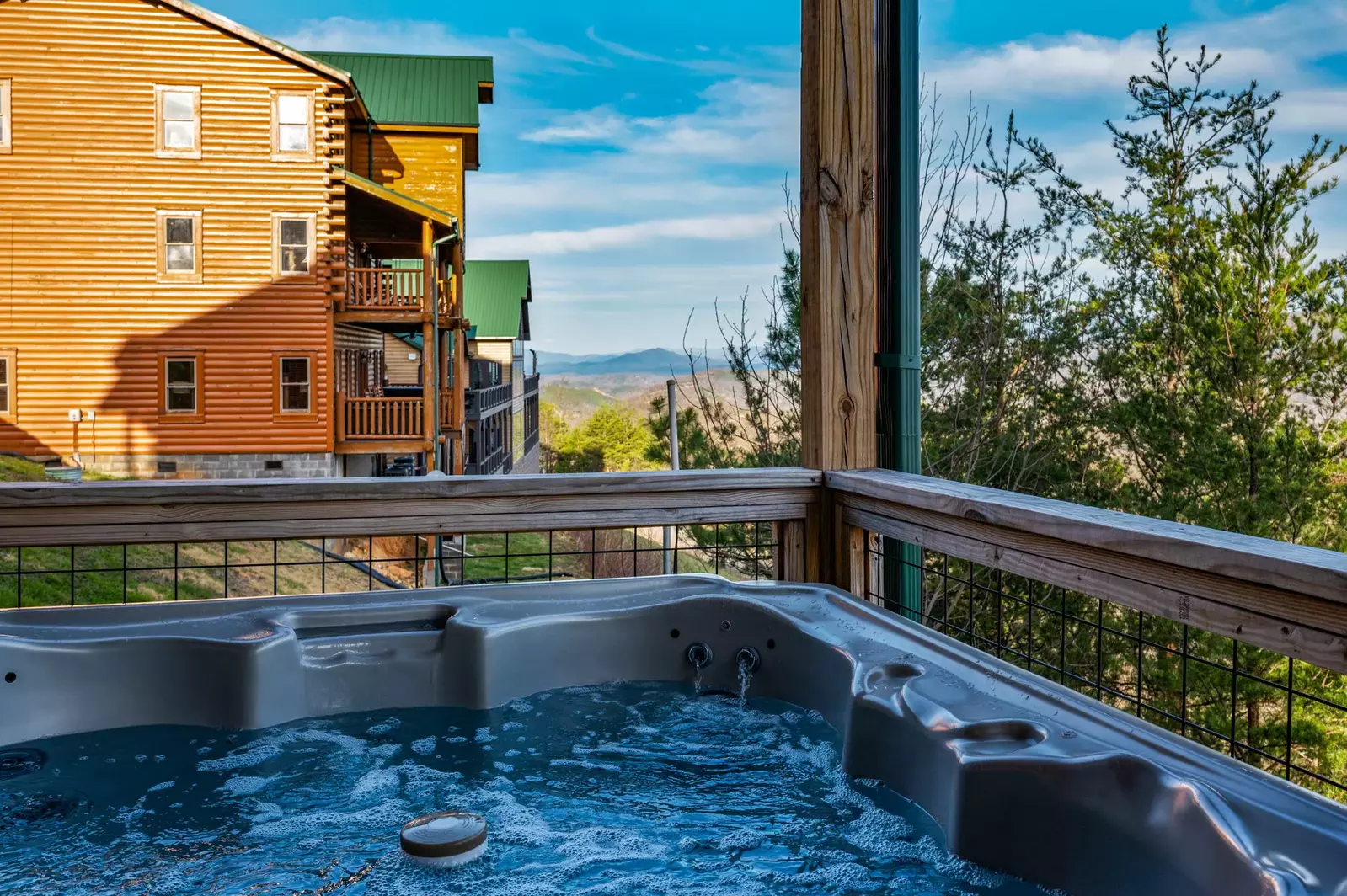 AWESOME VIEW LODGE
