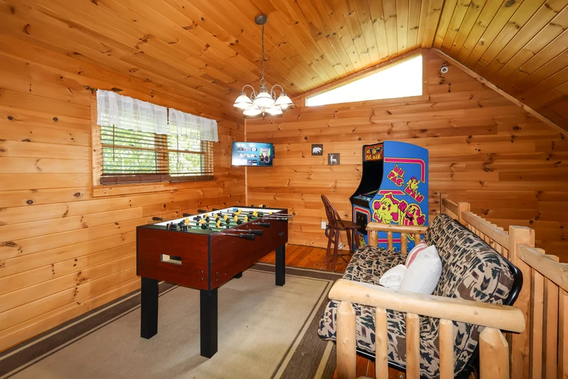 COVE CREEK LODGE