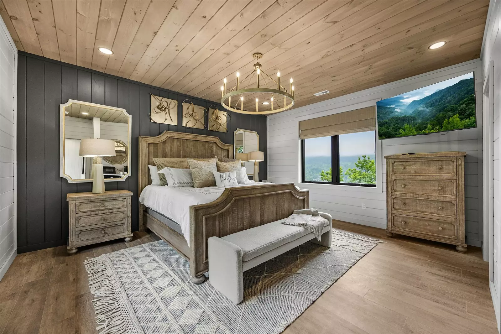 GREYSTONE HEIGHTS LODGE