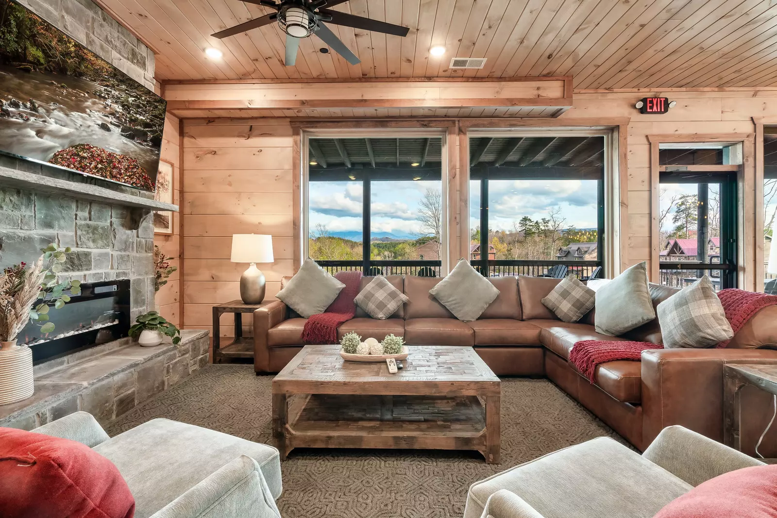 HIBERNATION LODGE