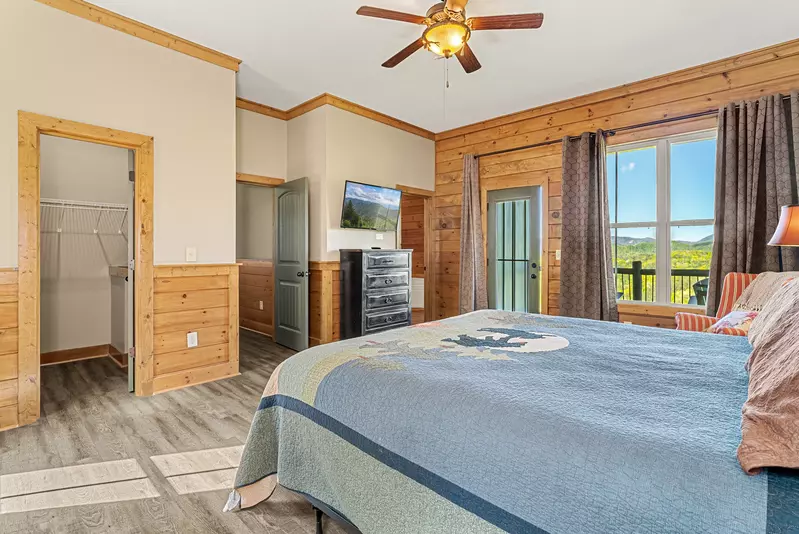 SUMMIT RIDGE RESORT