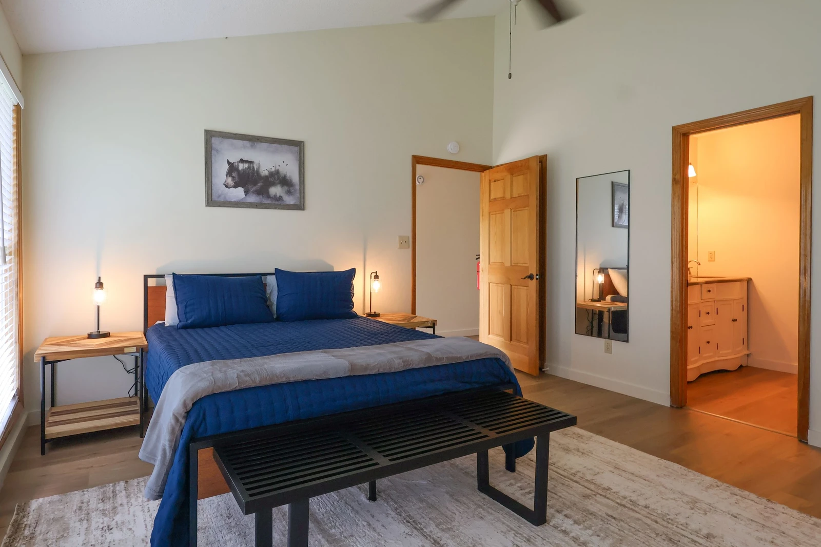 SUNSTONE LODGE