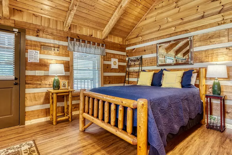 ROMANTIC HIDEAWAY