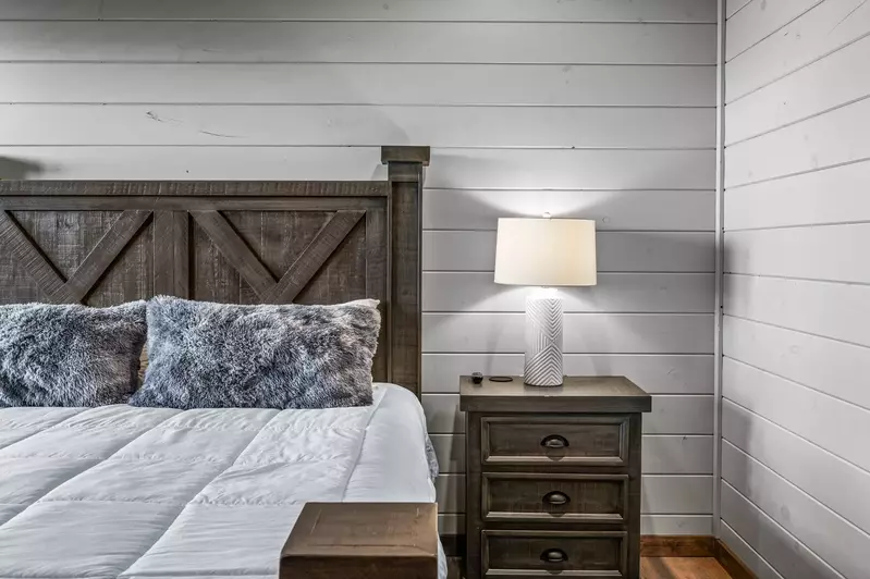 LUCID DREAMS LODGE