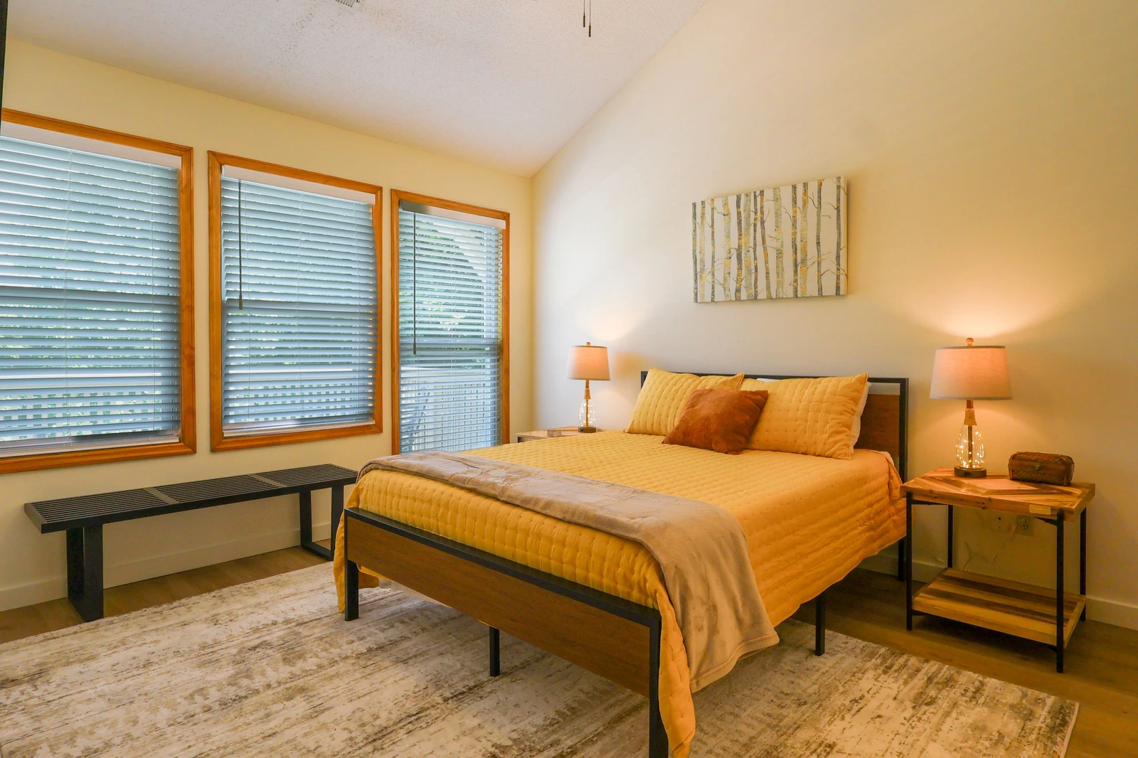 SUNSTONE LODGE