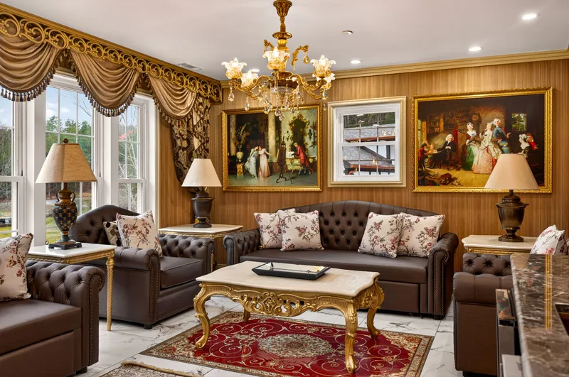 DICKENS LODGE