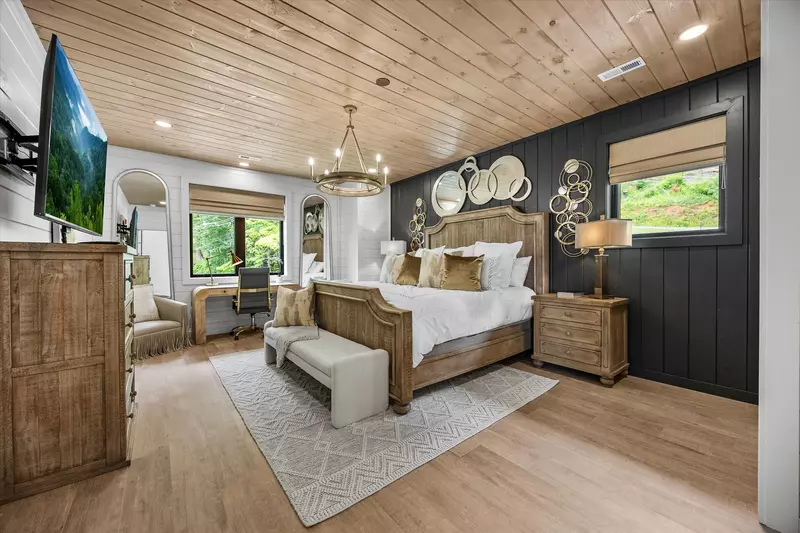 GREYSTONE HEIGHTS LODGE