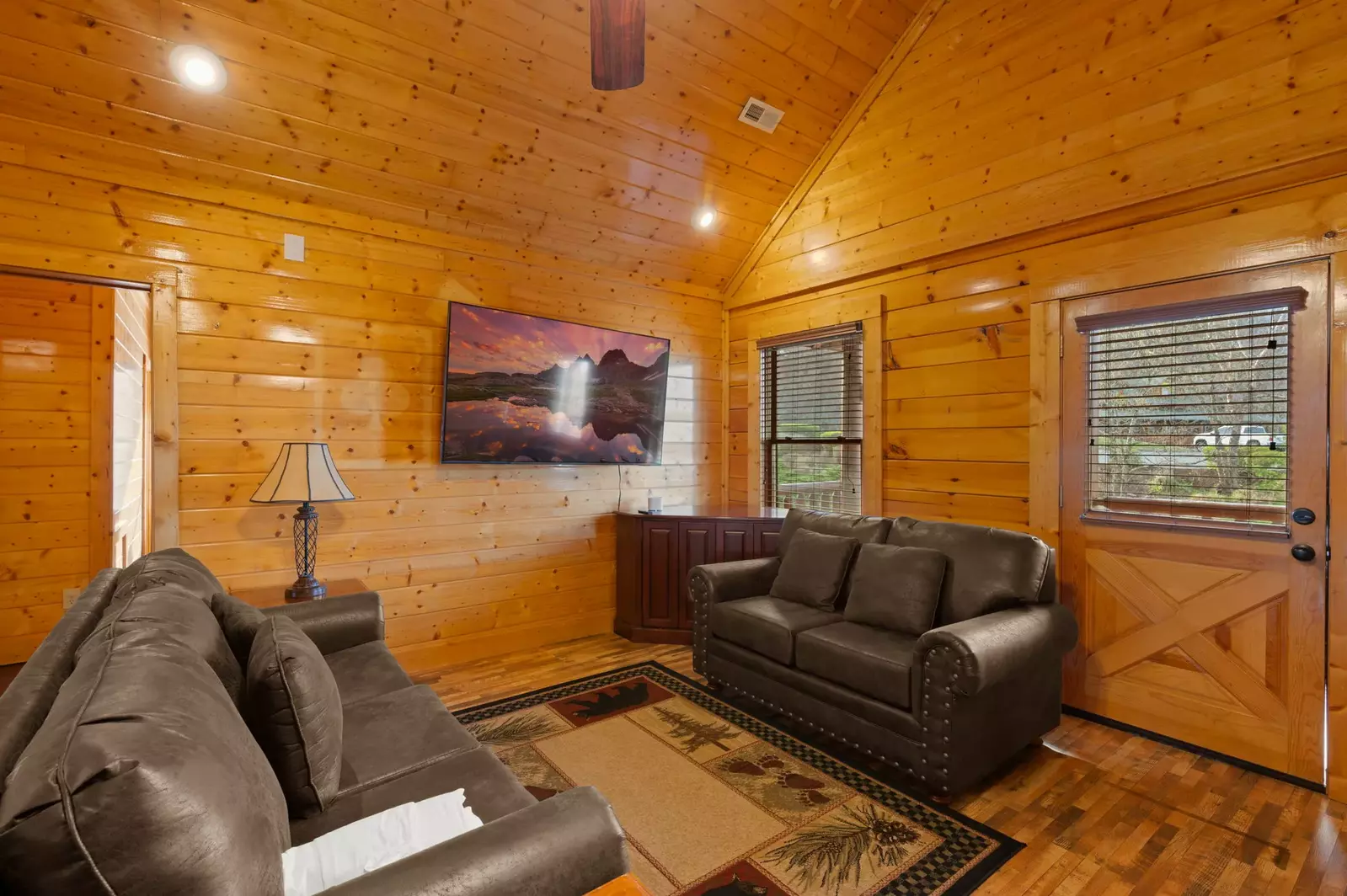MOUNTAIN BREEZE MANOR