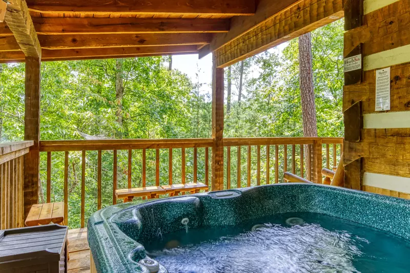 ROMANTIC HIDEAWAY