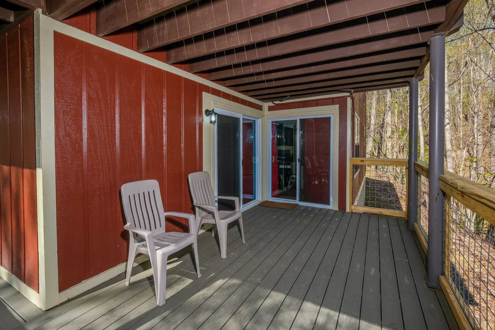 SILVER MAPLE CHALET